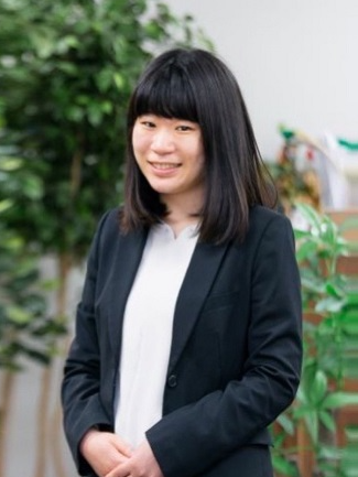 スタッフ情報 東京支店 小山 夏実 株式会社アスカ